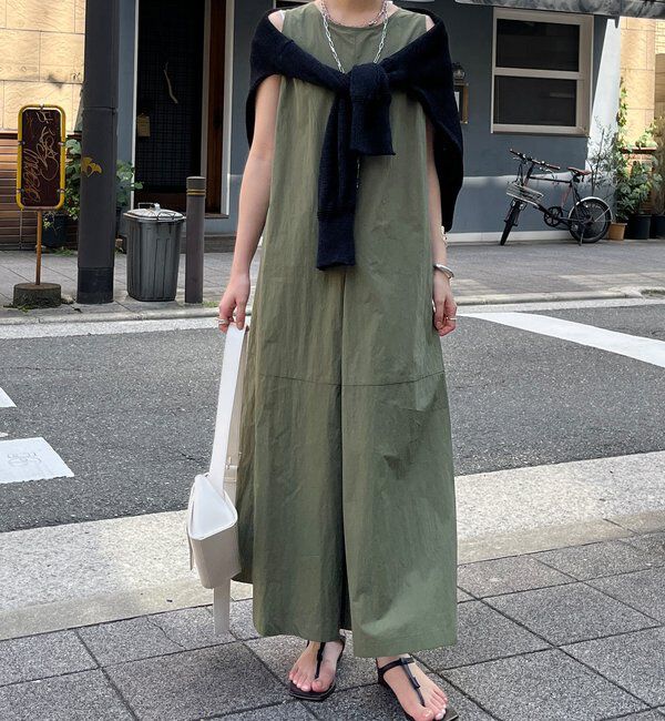  「【WEB限定】深タックデザインドレス」|ワンピース|