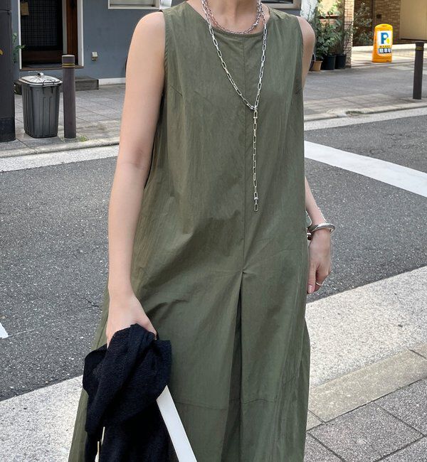  「【WEB限定】深タックデザインドレス」|ワンピース|