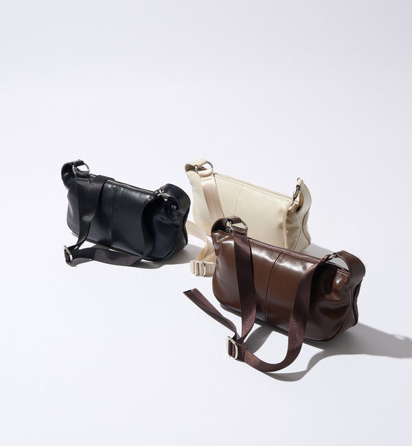  「【cache cache(カシュカシュ)】横長ソフトショルダーバッグ」|クラッチバッグ|ブラウン