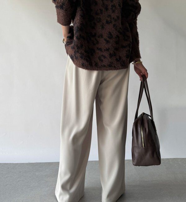  「【ウォッシャブル】【シーズンレスで使える】タックワイドスラックス」|チノ|