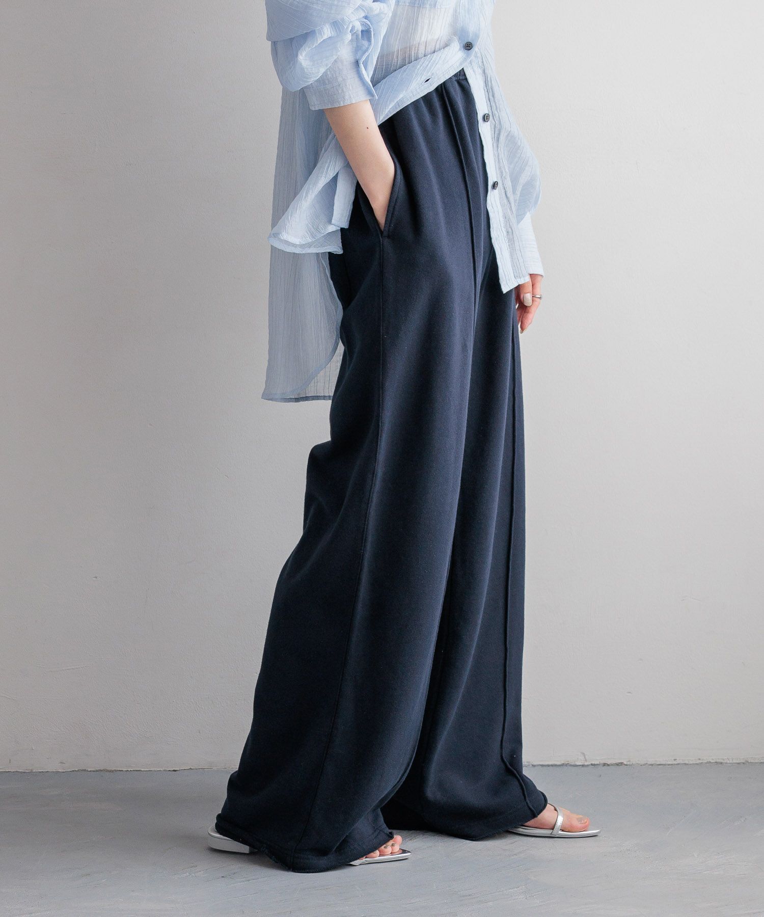 LOWRYS FARM「スウェットワイドパンツ」|チノ|NVY