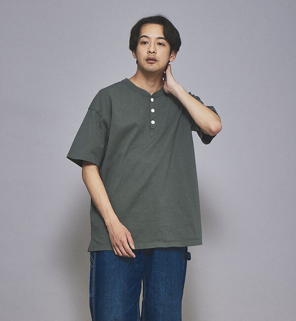 ABAHOUSE「【グッドウェア】USAコットン ヘンリーネック ショートスリーブ Tシャツ」|Tシャツ・カットソー|カーキ