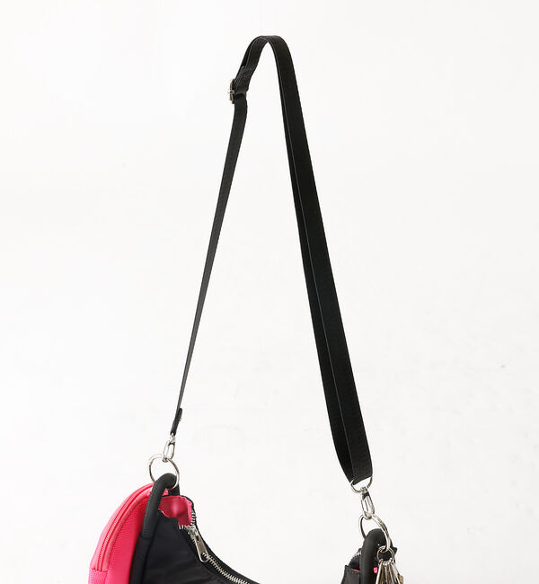 ABAHOUSE「【cheek/チーク】rund shoulder C25001　ショルダーバック」|ショルダー・メッセンジャー|