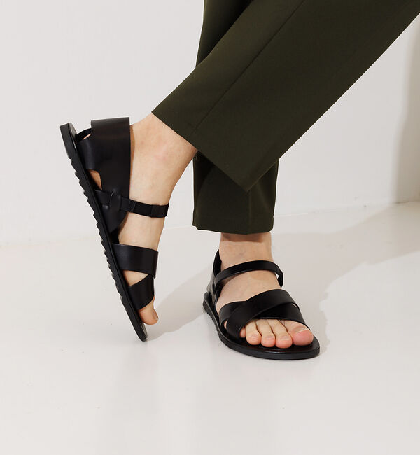 alfredoBANNISTER「【一部店舗＋WEB限定】ステップイン レザーサンダル」|サンダル|ブラック