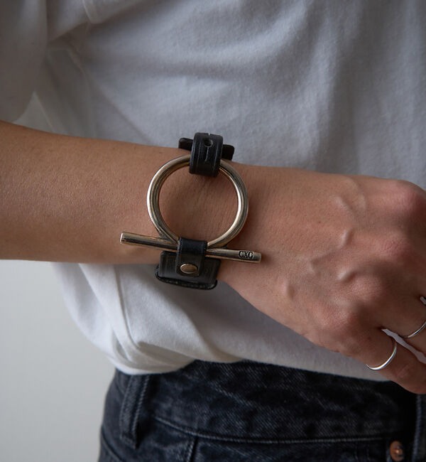 Rouge vif「【CXC/シーエックスシー】シルバーオーバル レザーブレス」|ブレスレット・バングル|