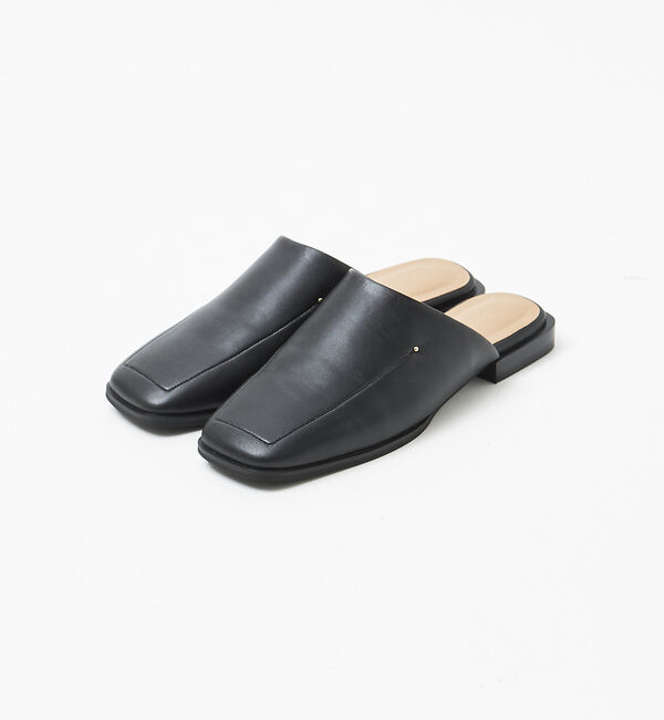 AU BANNISTER「スクエアトゥミュール」|サンダル|ブラック