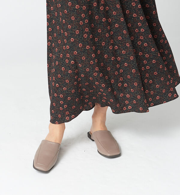 AU BANNISTER「スクエアトゥミュール」|サンダル|