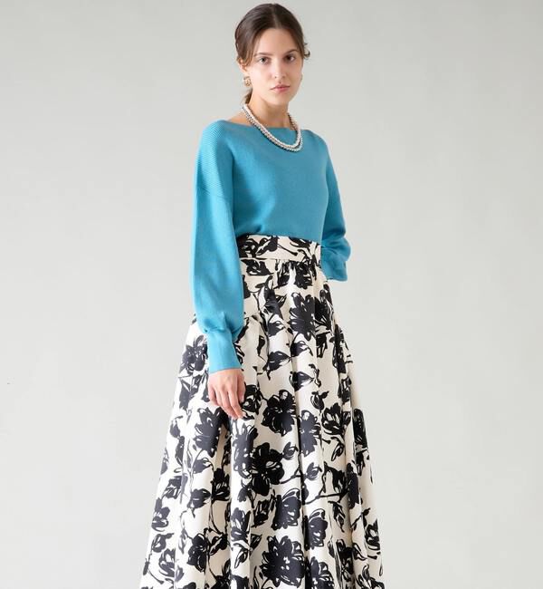 TIARA「シルエットフラワープリントサイドギャザーフレアスカート」|スカート|