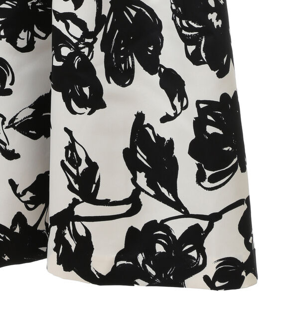 TIARA「シルエットフラワープリントサイドギャザーフレアスカート」|スカート|