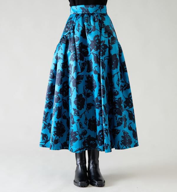 TIARA「シルエットフラワープリントサイドギャザーフレアスカート」|スカート|