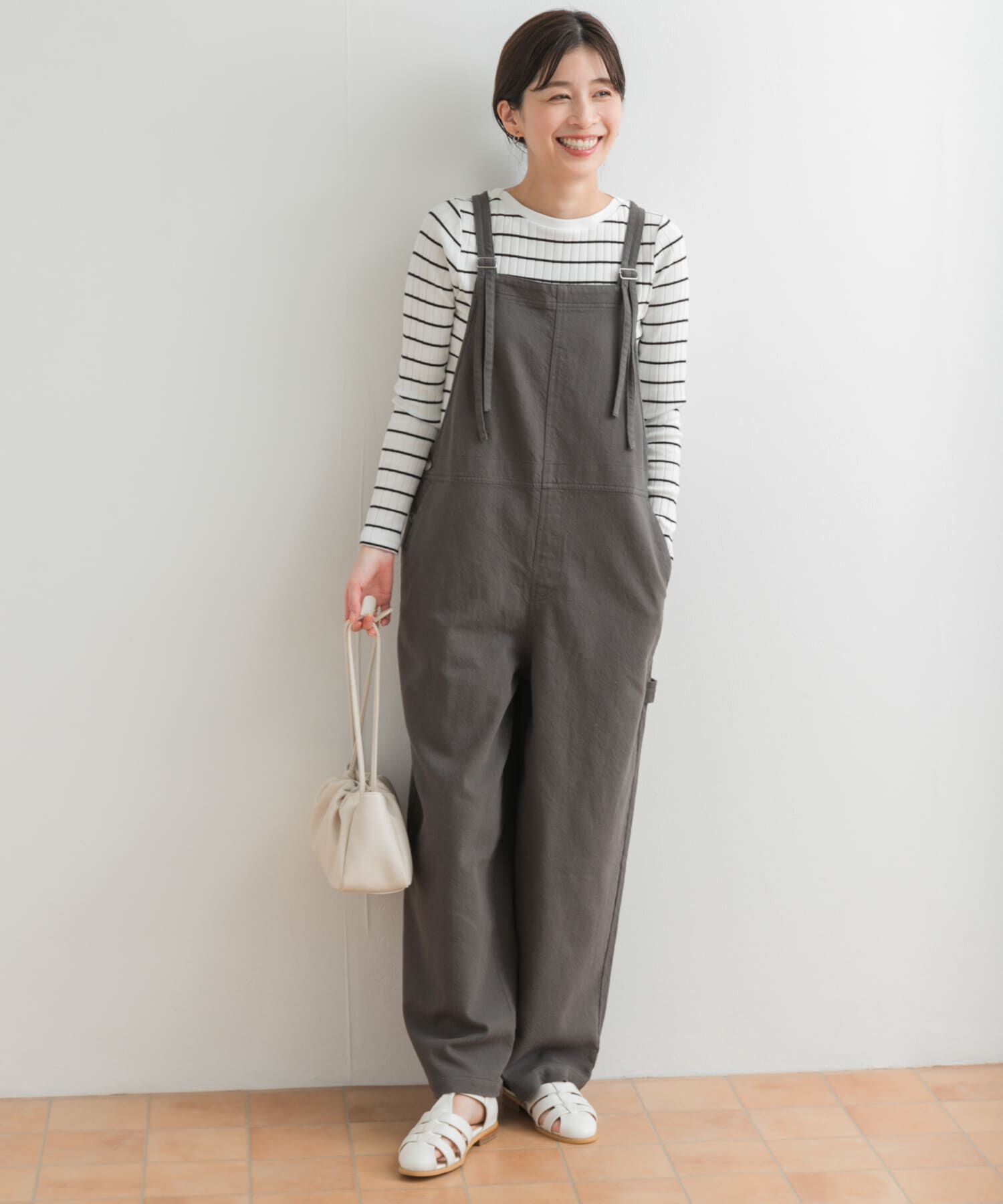 URBAN RESEARCH DOORS「コットンバッククロスサロペット」|スカート|