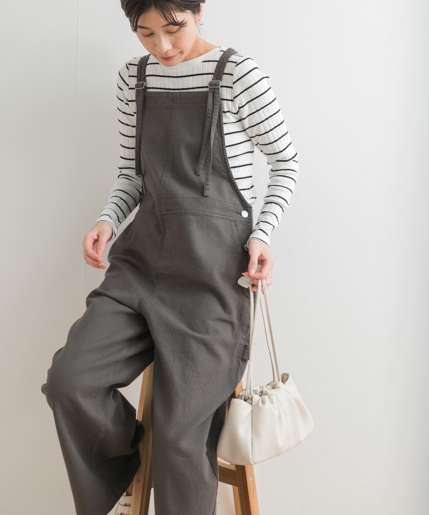 URBAN RESEARCH DOORS「コットンバッククロスサロペット」|スカート|