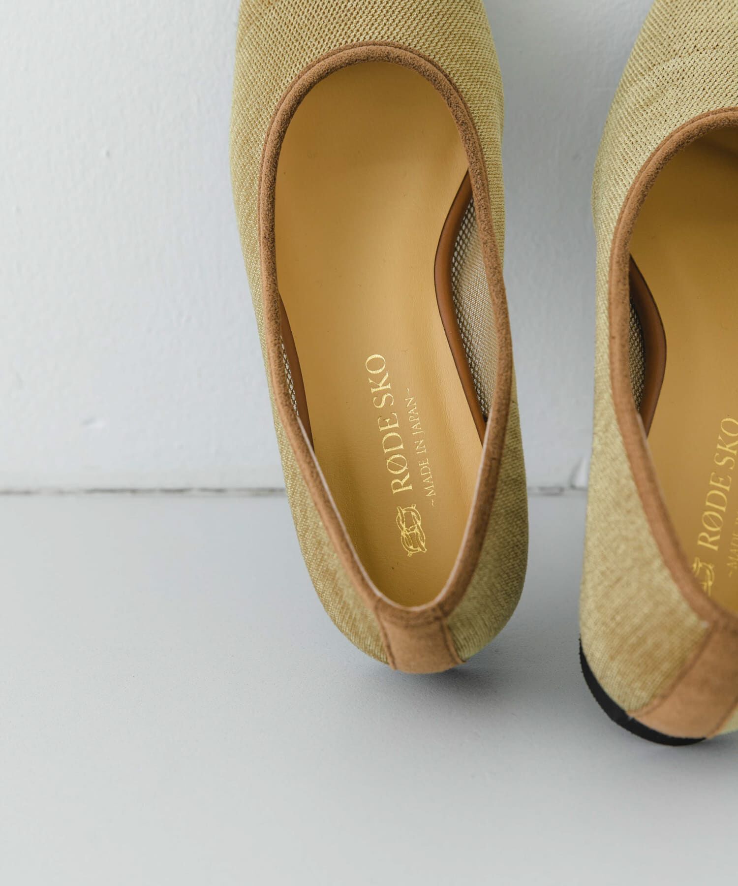 RODE SKO「『MADE IN JAPAN』スクエアベロアメッシュフラット」|バレエシューズ|