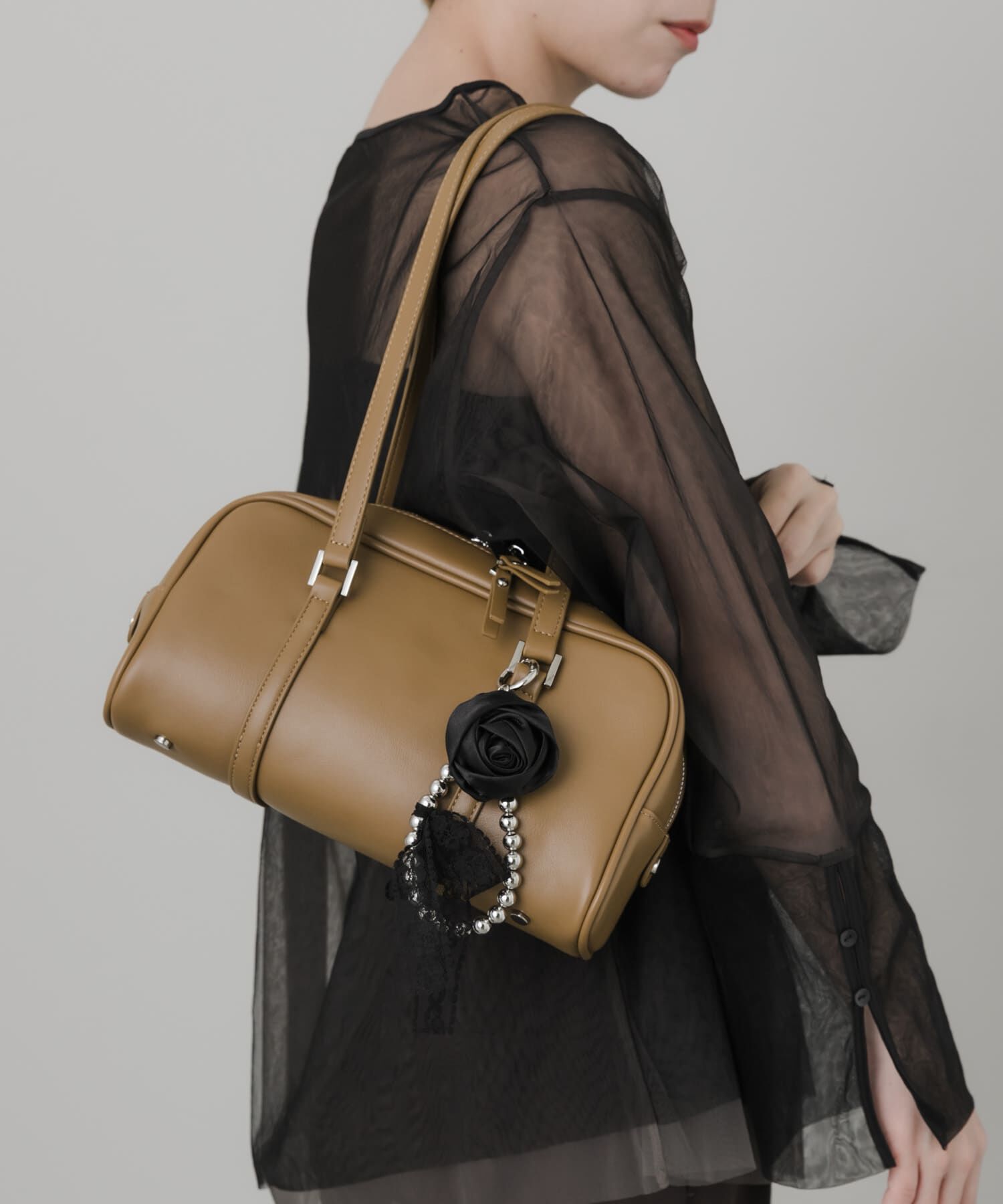 SMELLY「ローズレースリボンストラップ」|チャーム・キーホルダー|