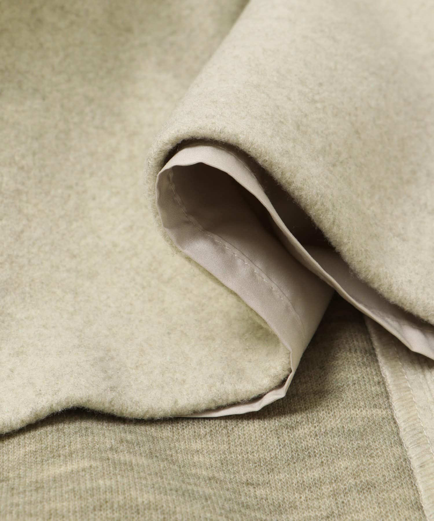 URBAN RESEARCH「ウールライクVネックトップス」|Tシャツ・カットソー|