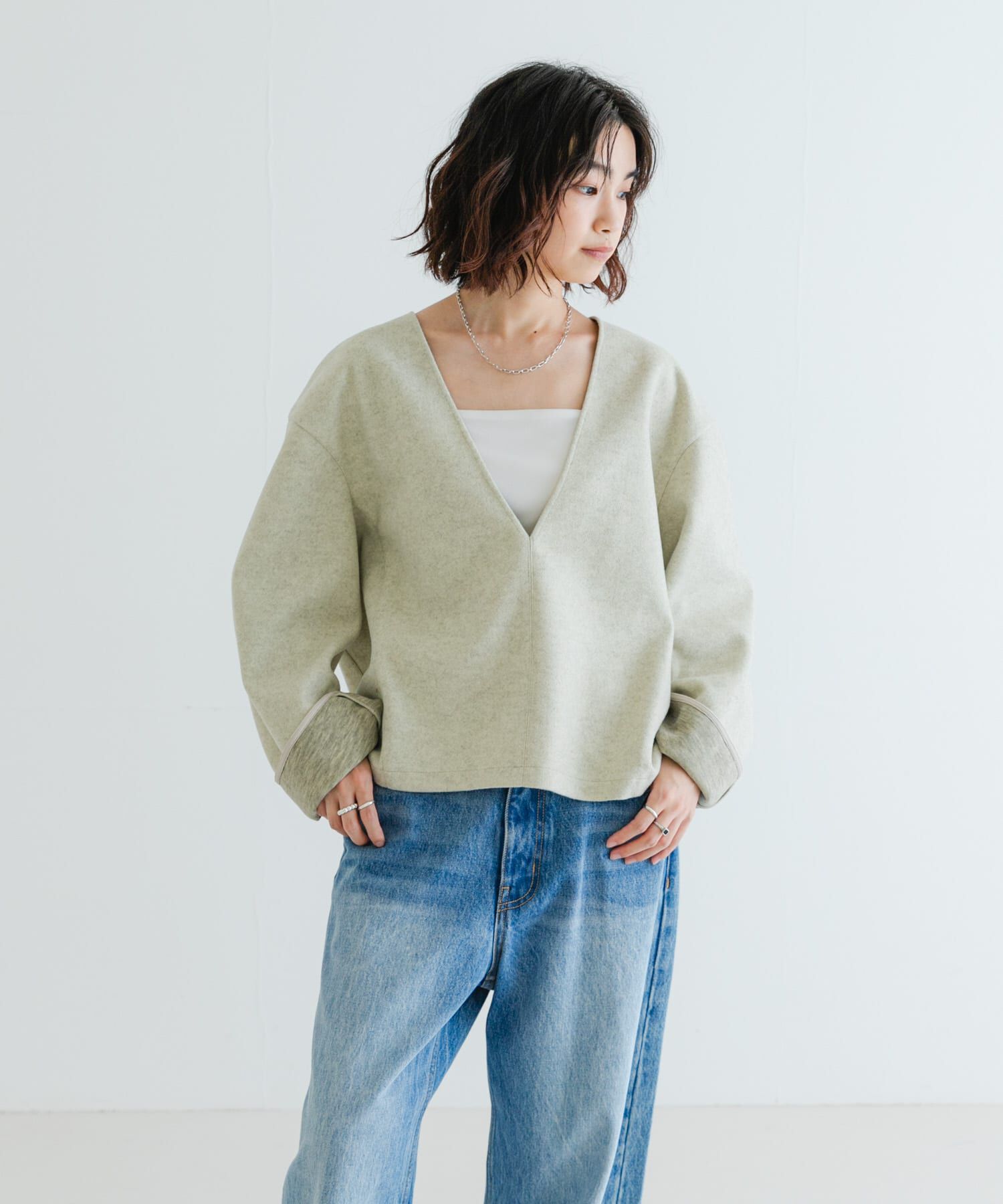 URBAN RESEARCH「ウールライクVネックトップス」|Tシャツ・カットソー|