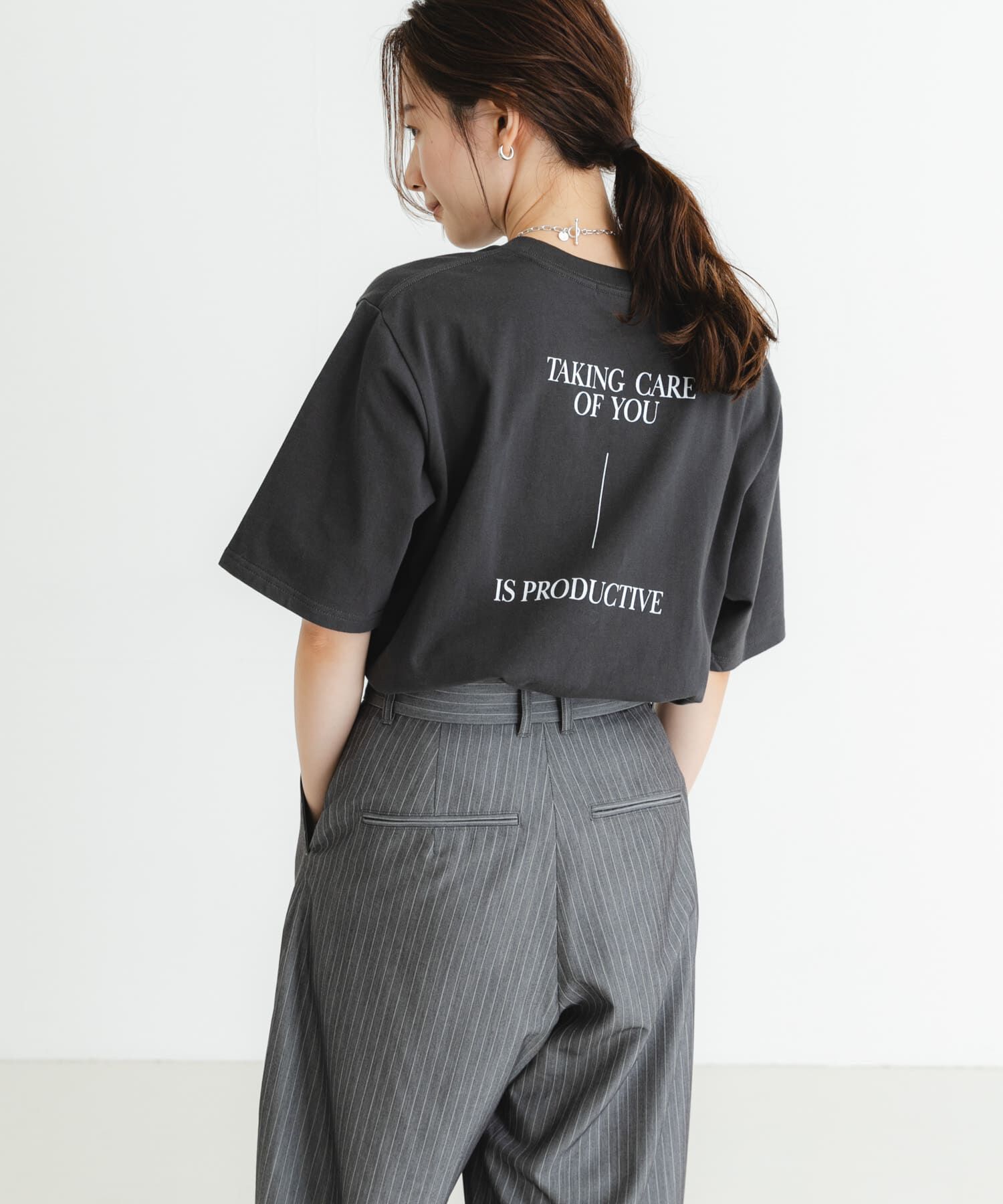 URBAN RESEARCH「デザインロゴプリントTシャツ」|Tシャツ・カットソー|