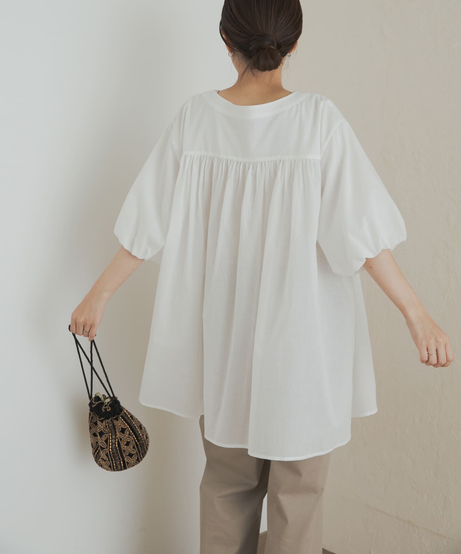 URBAN RESEARCH DOORS「コットンボイルVネックチュニック」|チュニック|