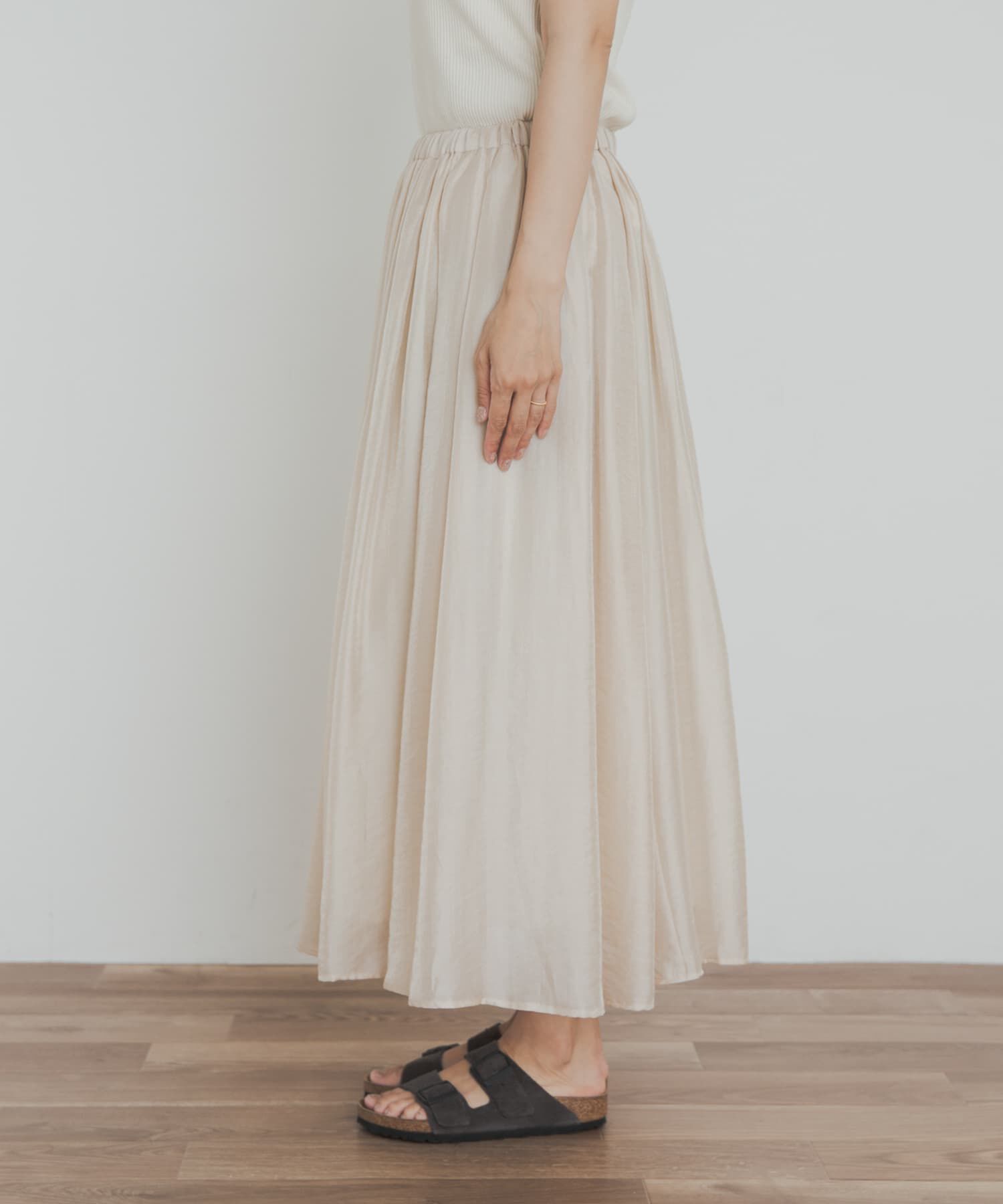 URBAN RESEARCH DOORS「ブライトギャザースカート」|スカート|