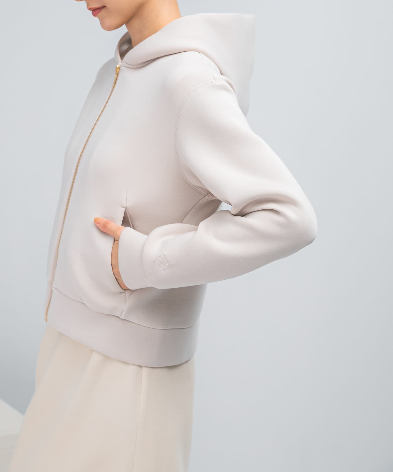 URBAN RESEARCH ROSSO「『WEB限定』刺繍ダンボールパーカー」|パーカー|