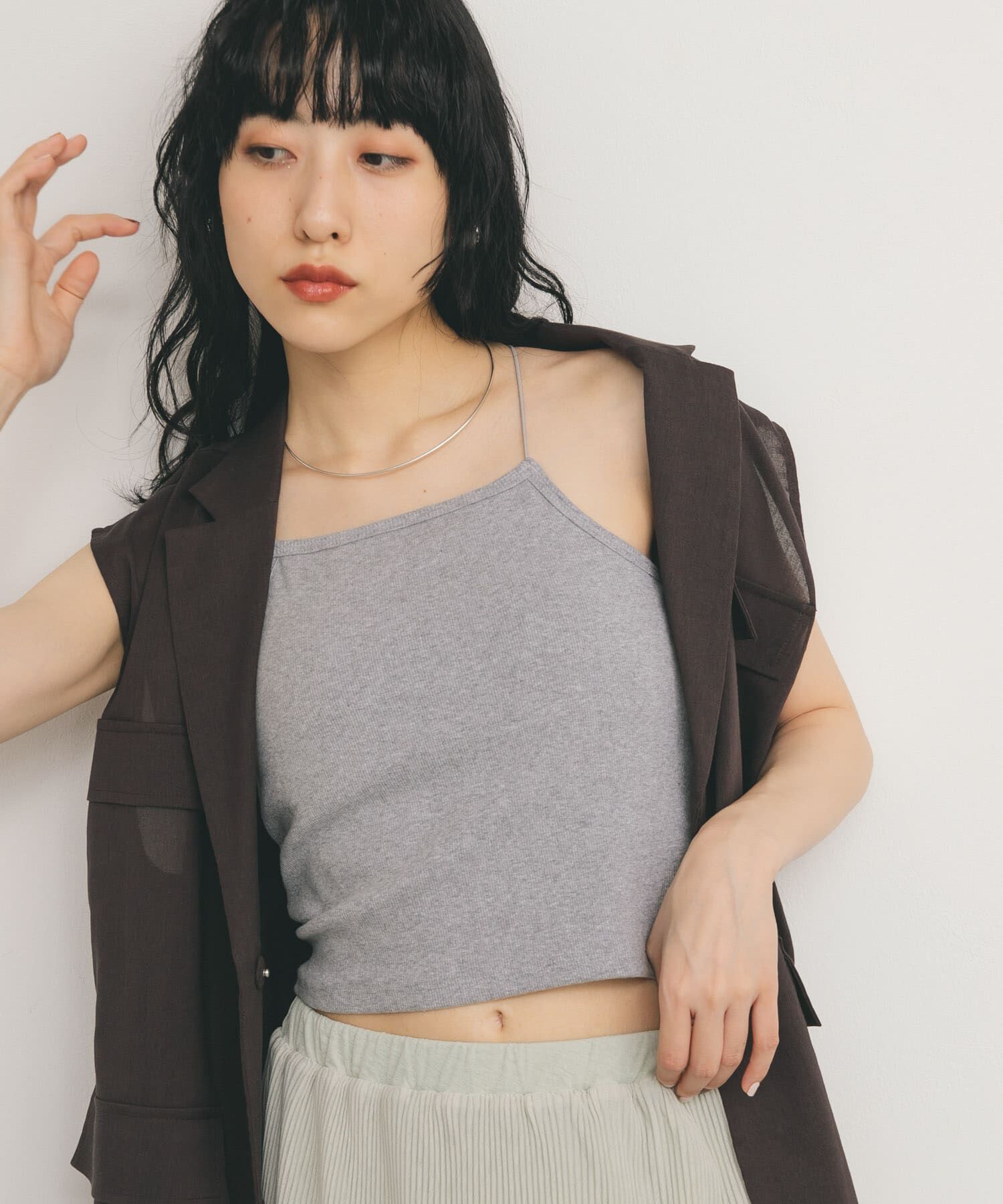  「カップ付きクロップドキャミソール」|キャミソール|
