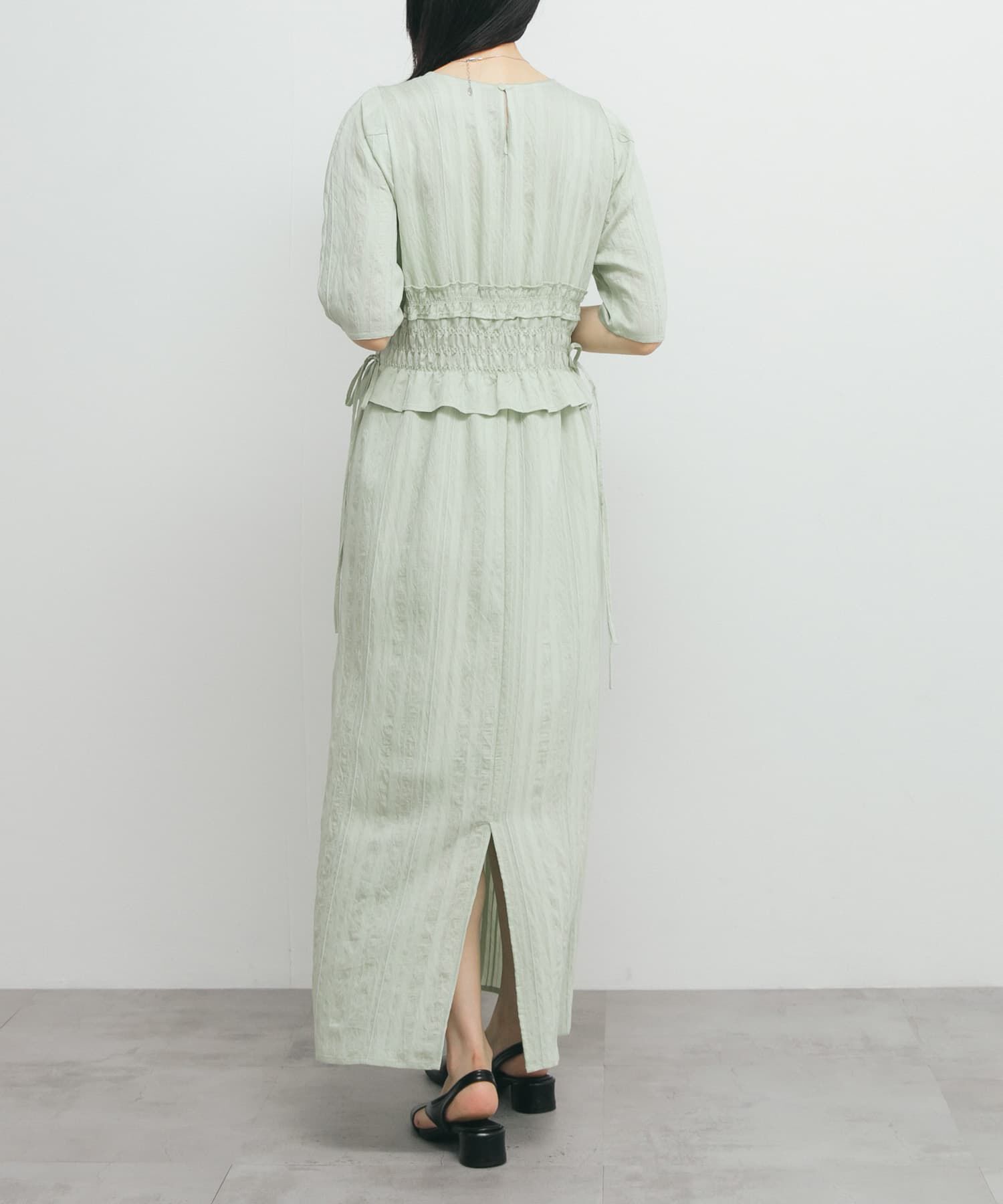  「フリルシャーリングドッキングワンピース」|ワンピース|グリーン系その他