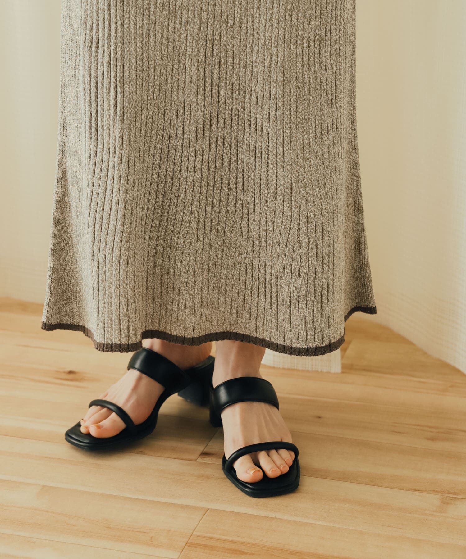 SENSE OF PLACE by URBAN RESEARCH「トリミングナローニットスカート」|スカート|