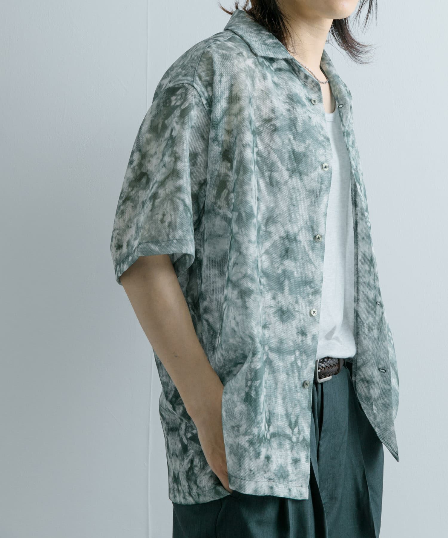 SENSE OF PLACE by URBAN RESEARCH「シアープリントオープンカラーショートスリーブシャツ」|シャツ・ブラウス|