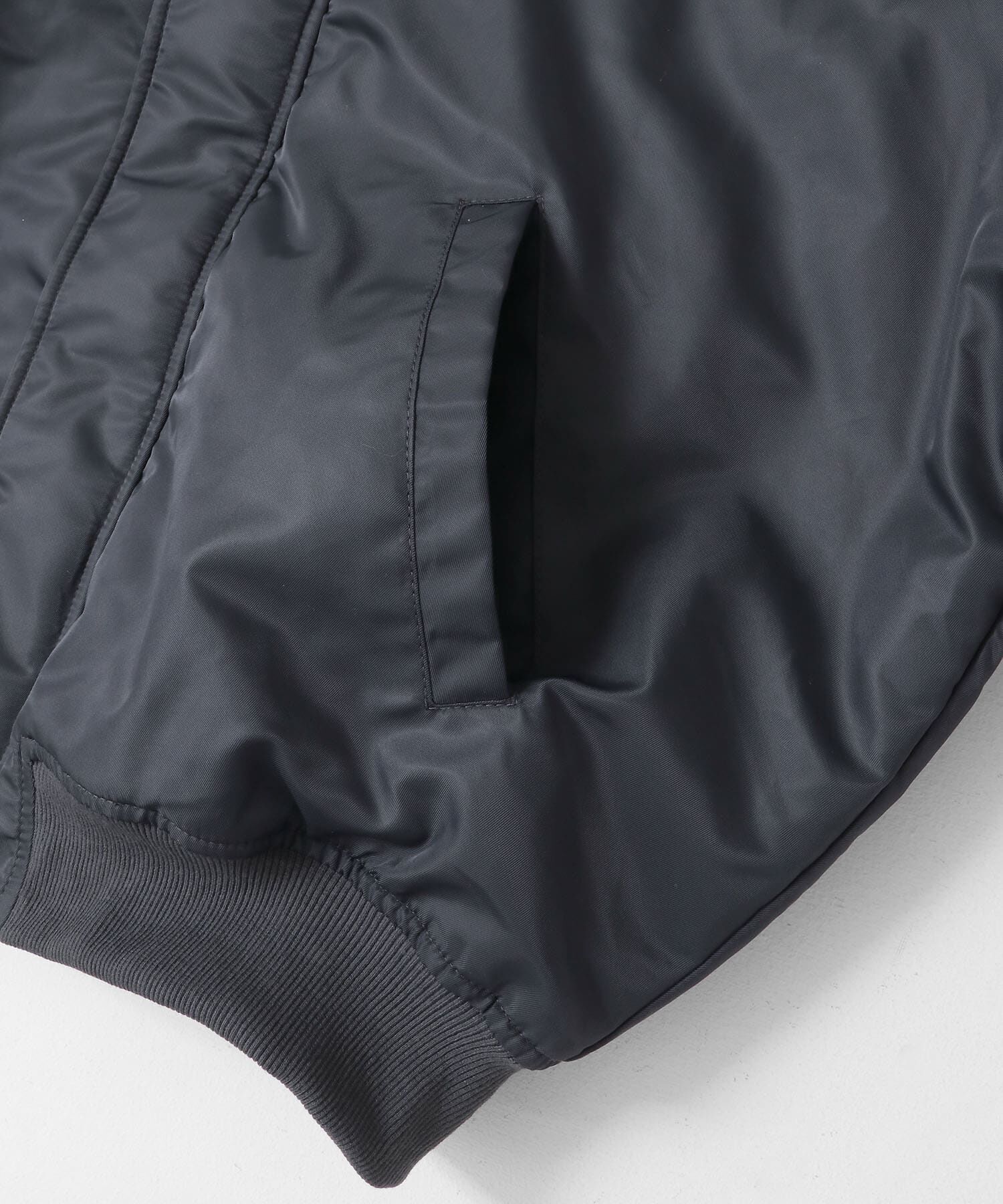 SENSE OF PLACE by URBAN RESEARCH「『ユニセックス』ナイロンギャザースタンドブルゾン」|その他|