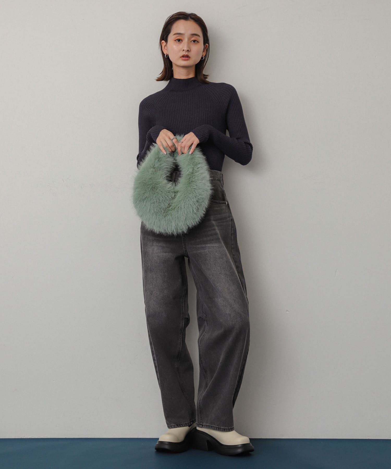 SENSE OF PLACE by URBAN RESEARCH「ファーラウンドバッグ」|ハンドバッグ|