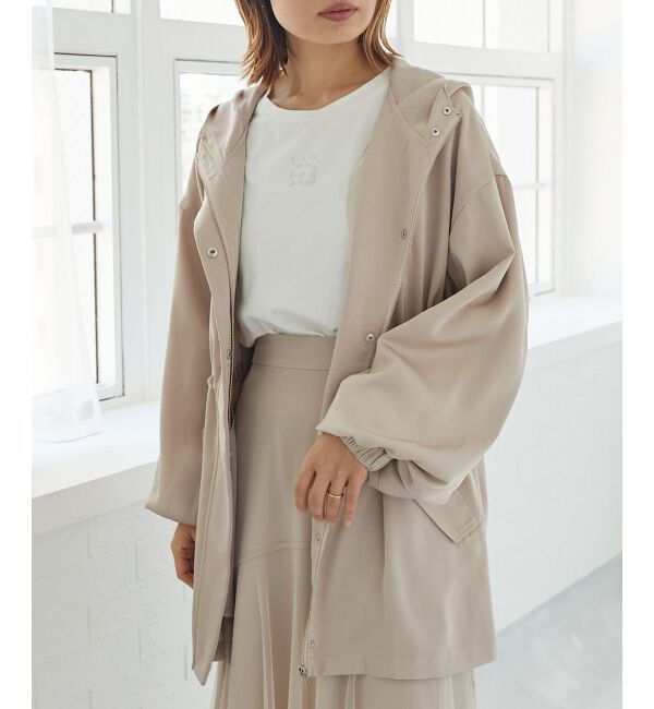 MAJESTICLEGON「ウエストきゅっとサテンブルゾン」|ブルゾン・スタジャン|