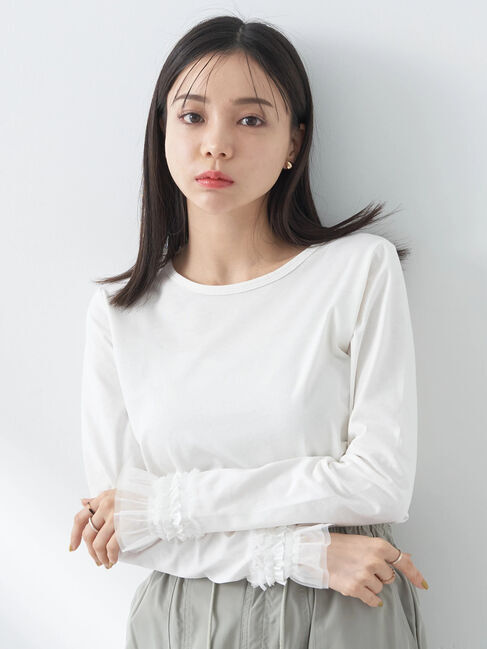 earth music&ecology「チュール&サテンフリルプルオーバー」|Tシャツ・カットソー|Ivory