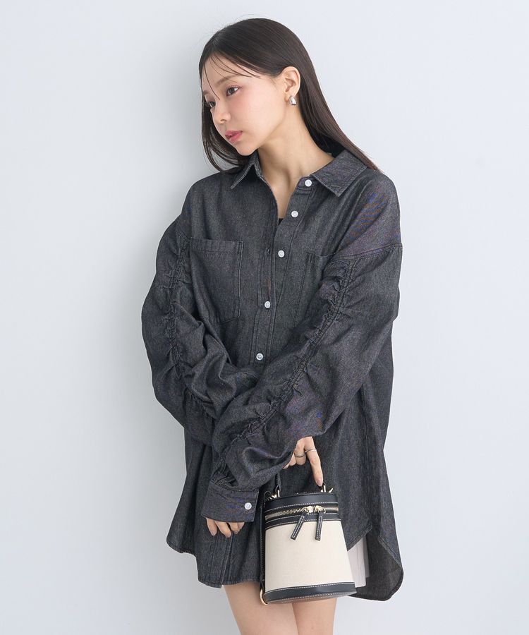 earth music&ecology「シャーリングスリーブデニムシャツ」|シャツ・ブラウス|