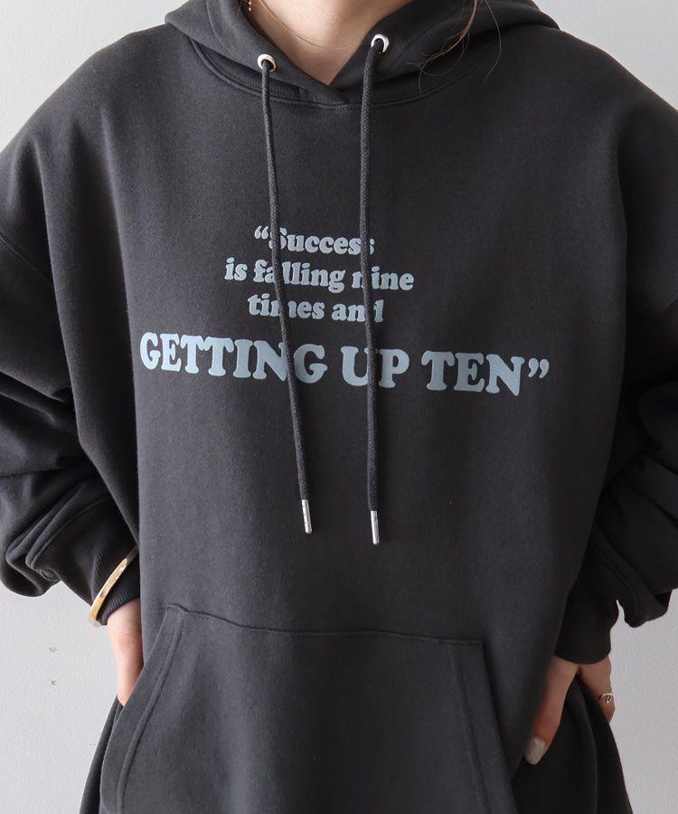 AMERICAN HOLIC「フロッキーロゴプリント裏毛パーカー」|スウェット・ジャージ|