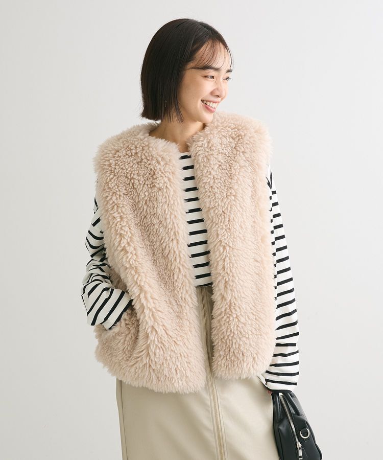 Green Parks「・ELENCARE DUE シープファーベスト」|その他|Light beige