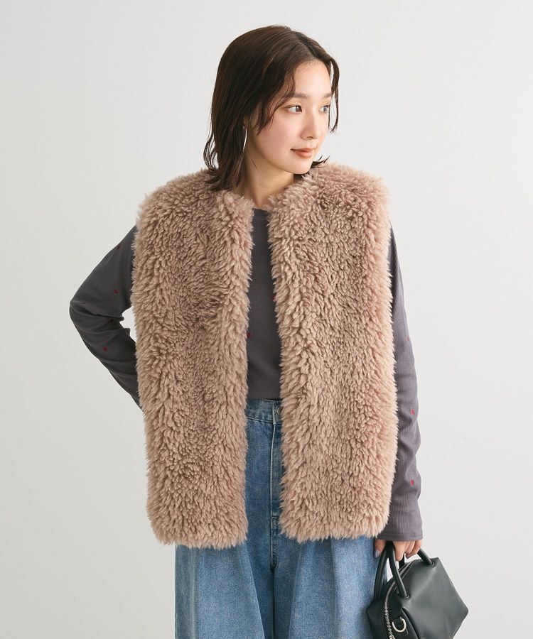 Green Parks「・ELENCARE DUE シープファーベスト」|その他|Beige