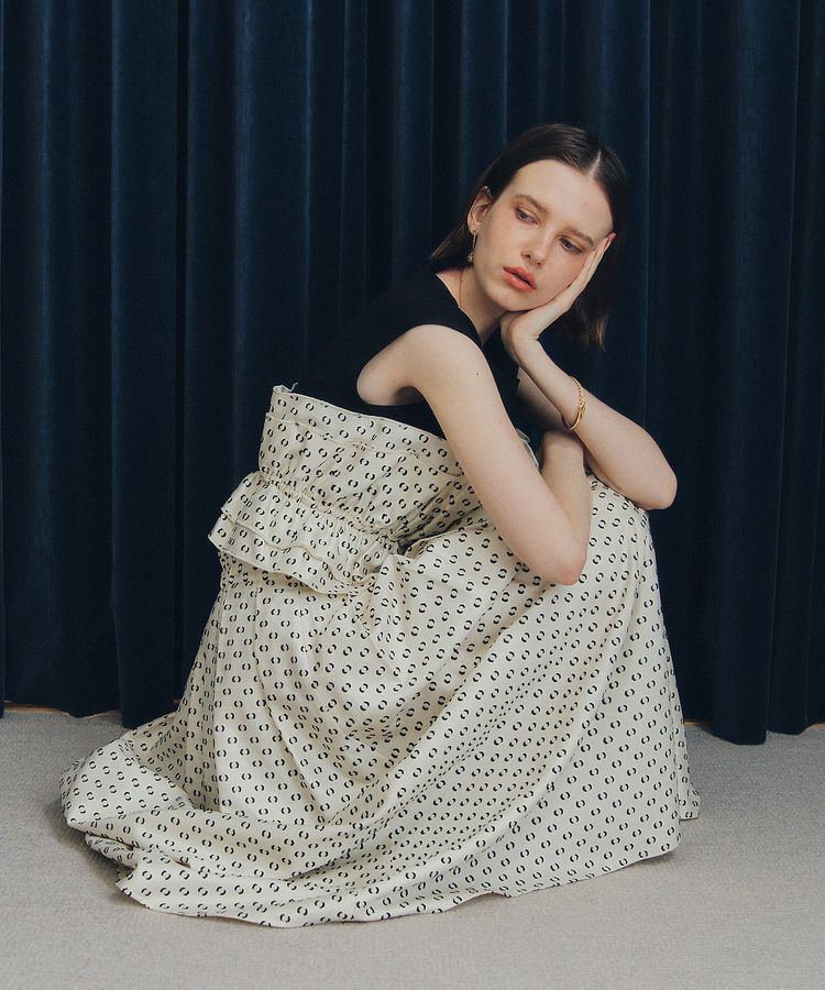 YECCA VECCA「タックフレアスカート」|フレア|