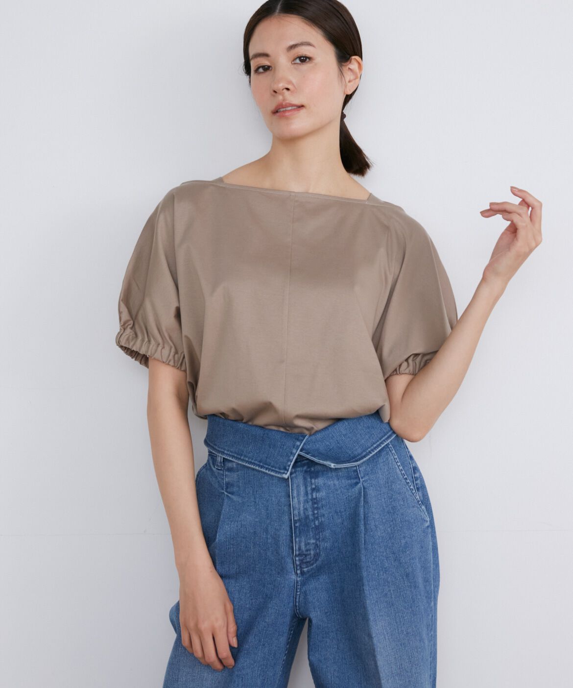 INED「《大きいサイズ》ボートネックドルマンプルオーバー」|Tシャツ・カットソー|モカチャ3