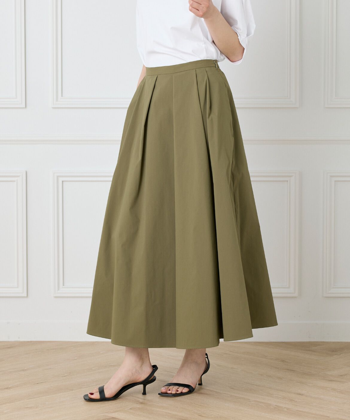 DAY by DAY it&rsquo;s international「タックフレアスカート」|スカート|カーキ3