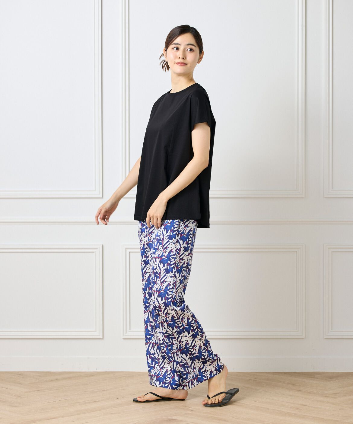 DAY by DAY it&rsquo;s international「裾フレアープルオーバー」|Tシャツ・カットソー|