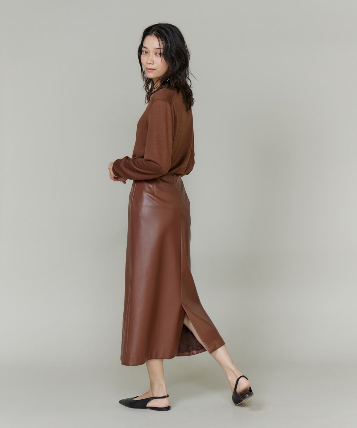 INED「《CONTESSA》シルクカシミヤVネックカーディガン」|カーディガン|