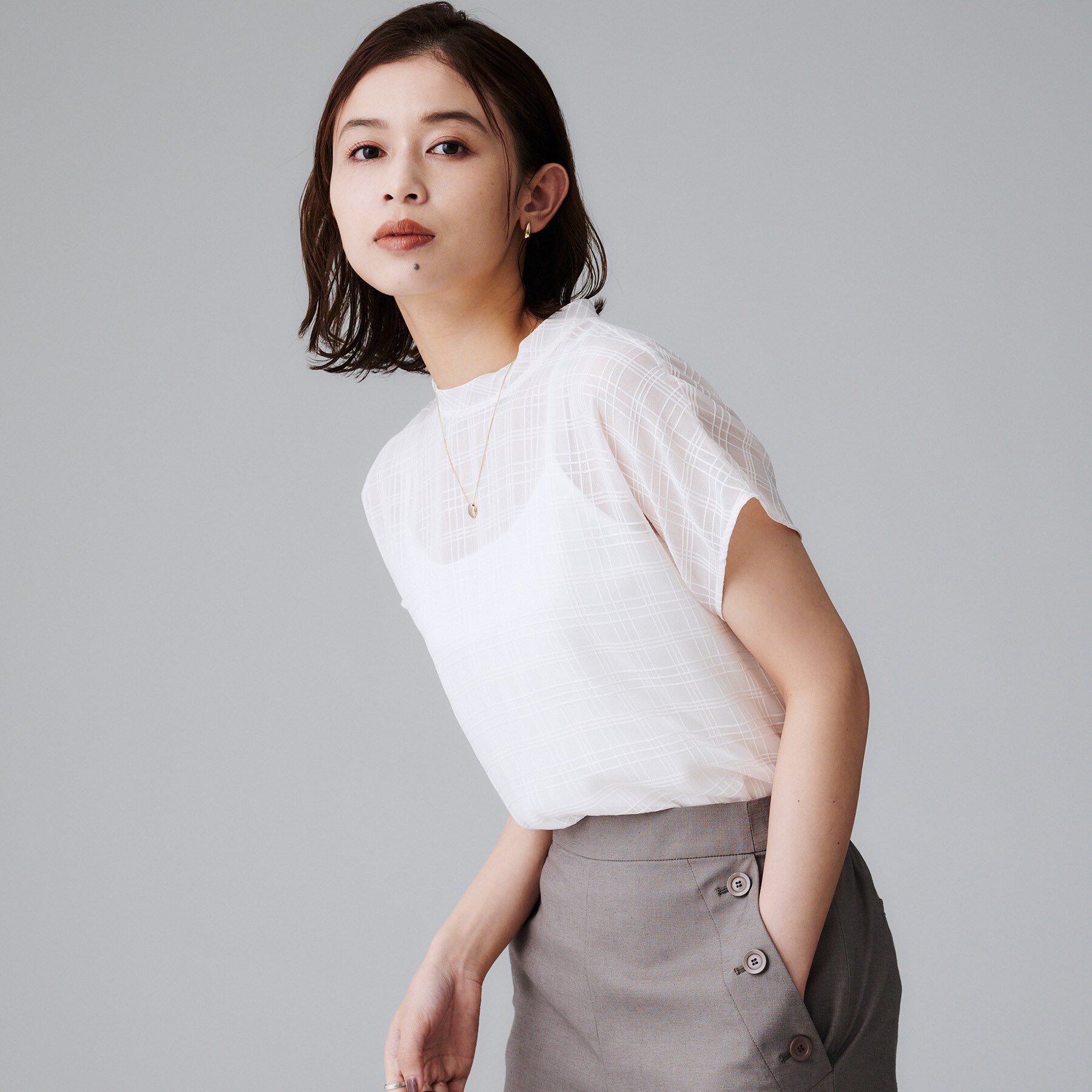 UNTITLED「【シアー】チェックスタンドネックブラウス」|シャツ・ブラウス|