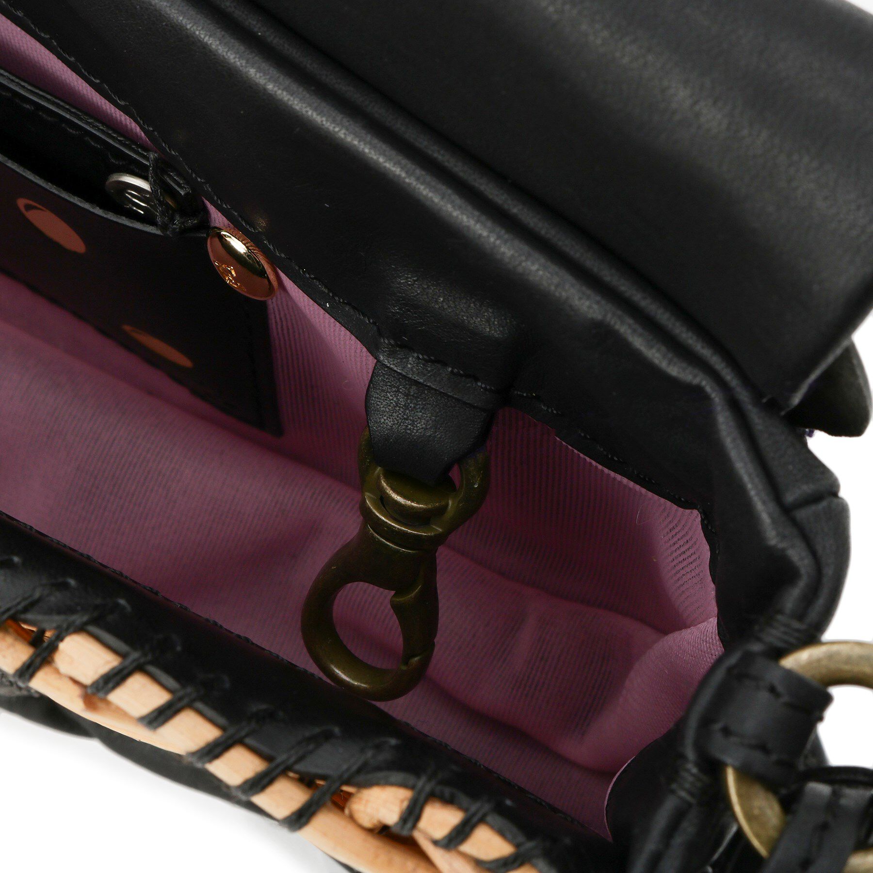 DRESSTERIOR「◆eb．a．gos（エバゴス）牛革ソフト・ソフトショルダー  15672」|ショルダー・メッセンジャー|