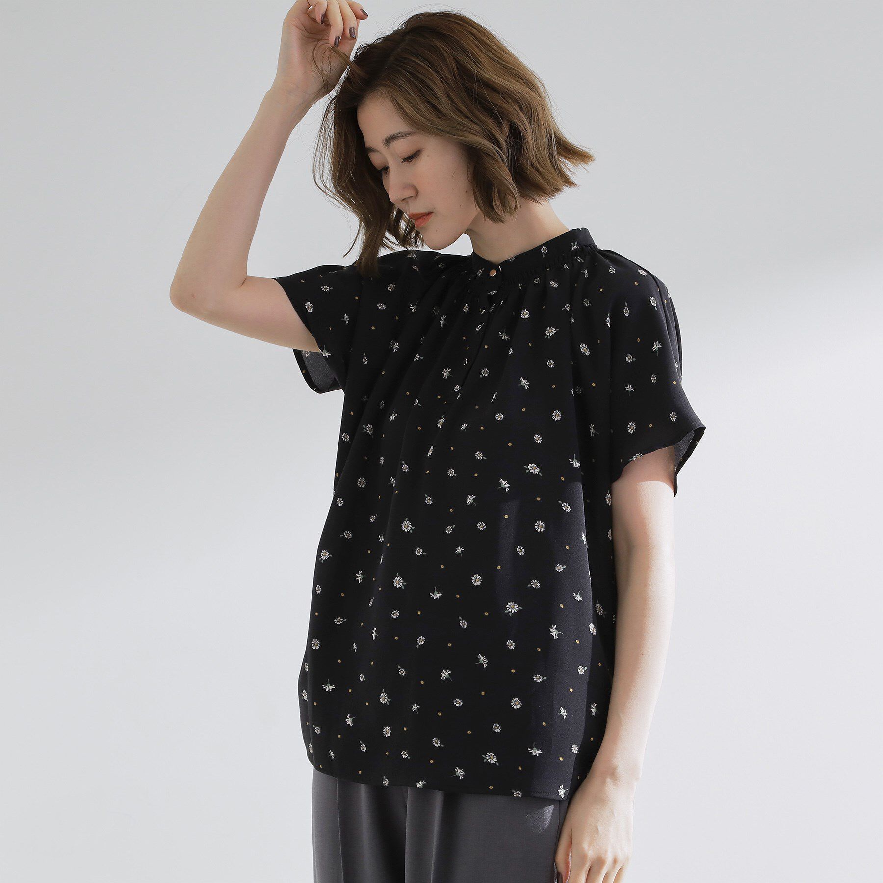 grove「【さらりと着られる/二の腕カバー】多機能ドルマンスリーブブラウス」|シャツ・ブラウス|