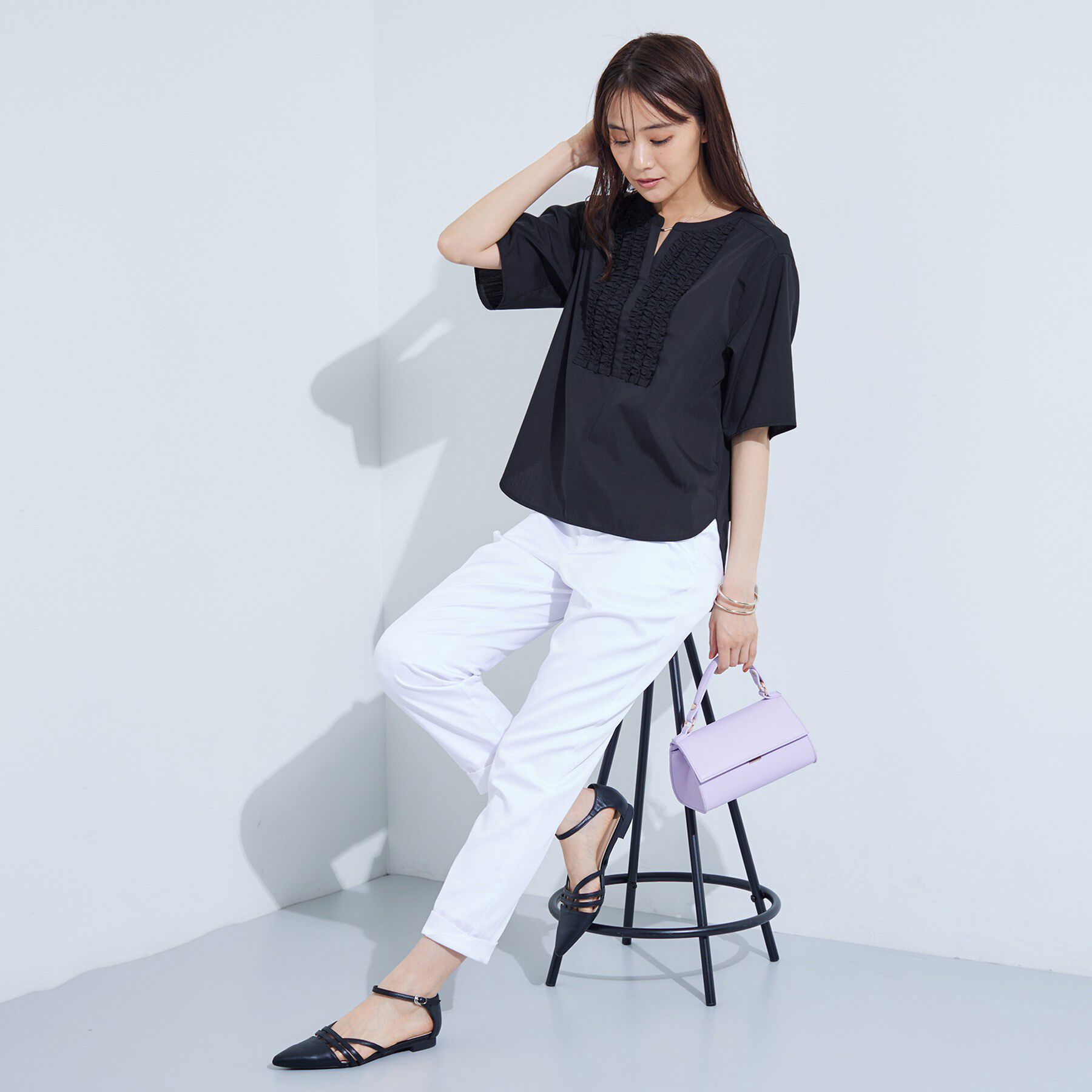 INDIVI「【洗える】胸元タックフリルブラウス」|シャツ・ブラウス|