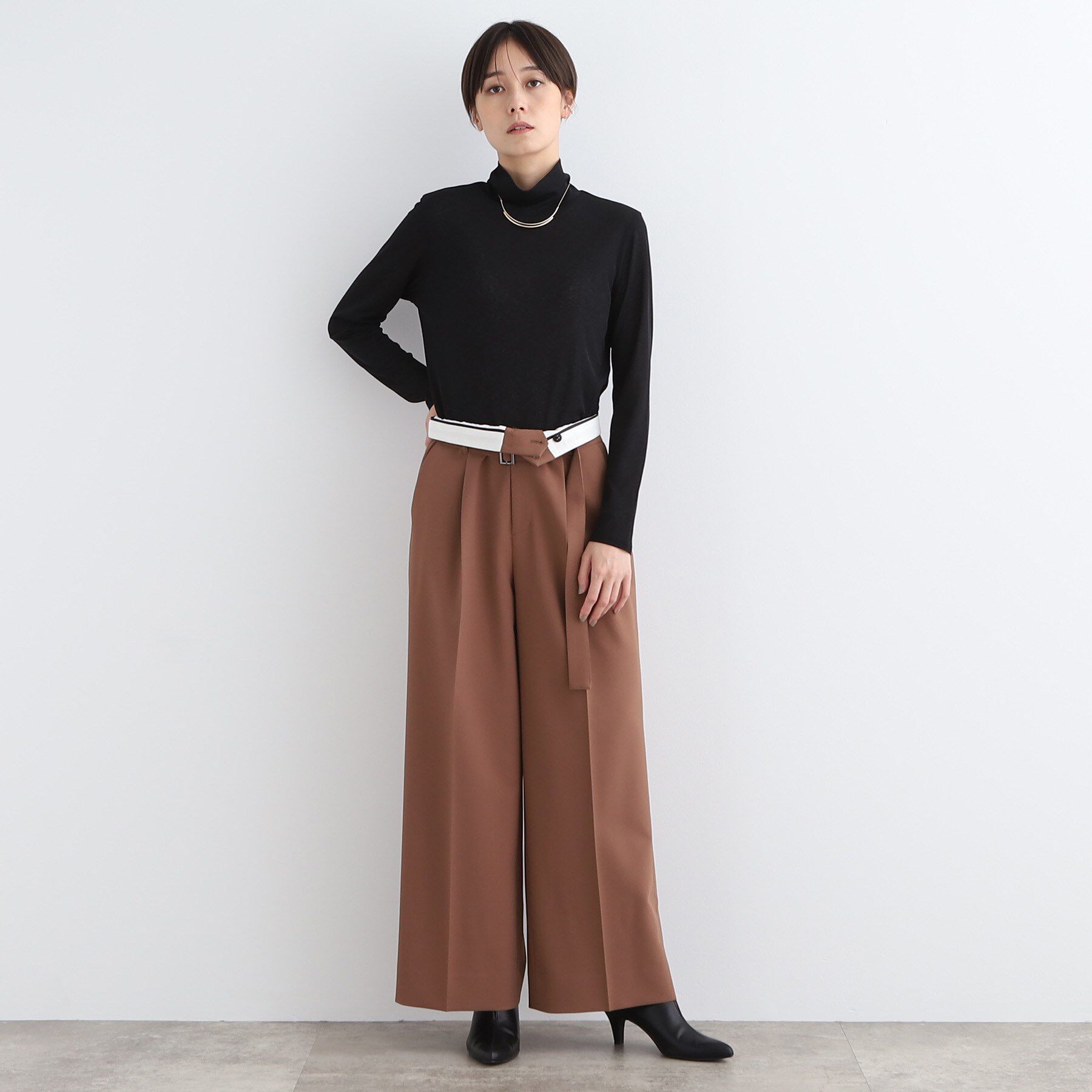 INDIVI「【洗える】ハイネックカットソートップス」|Tシャツ・カットソー|