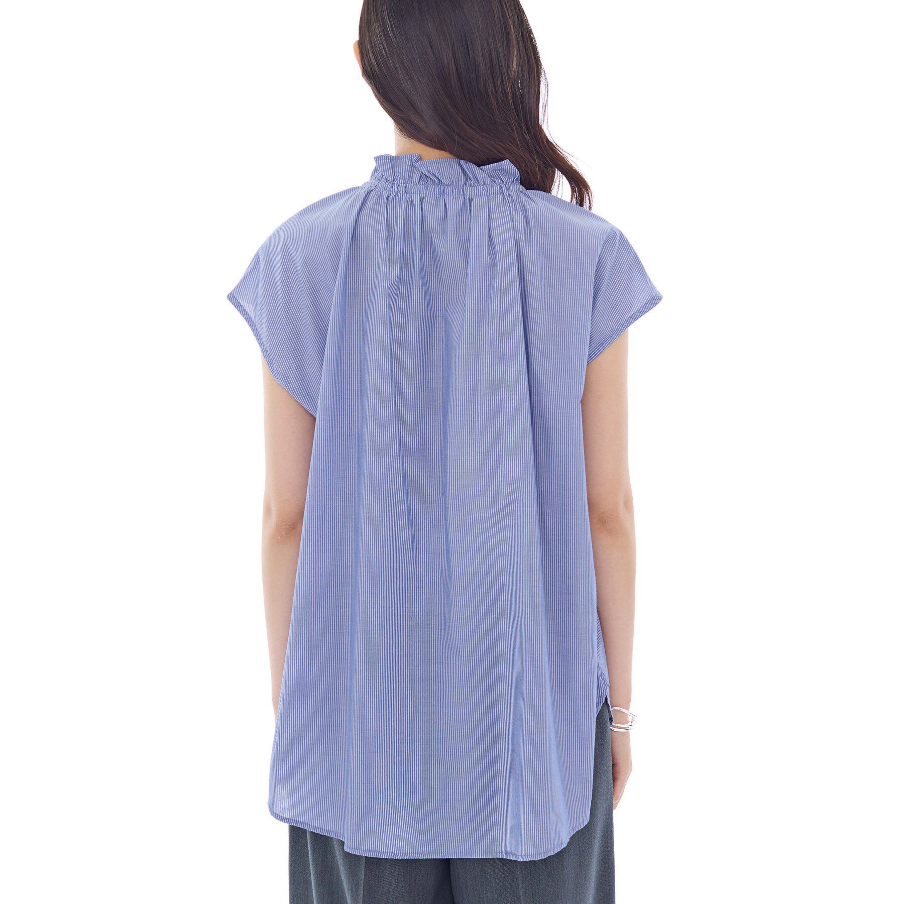 INDIVI「フリル衿ギャザーブラウス」|シャツ・ブラウス|