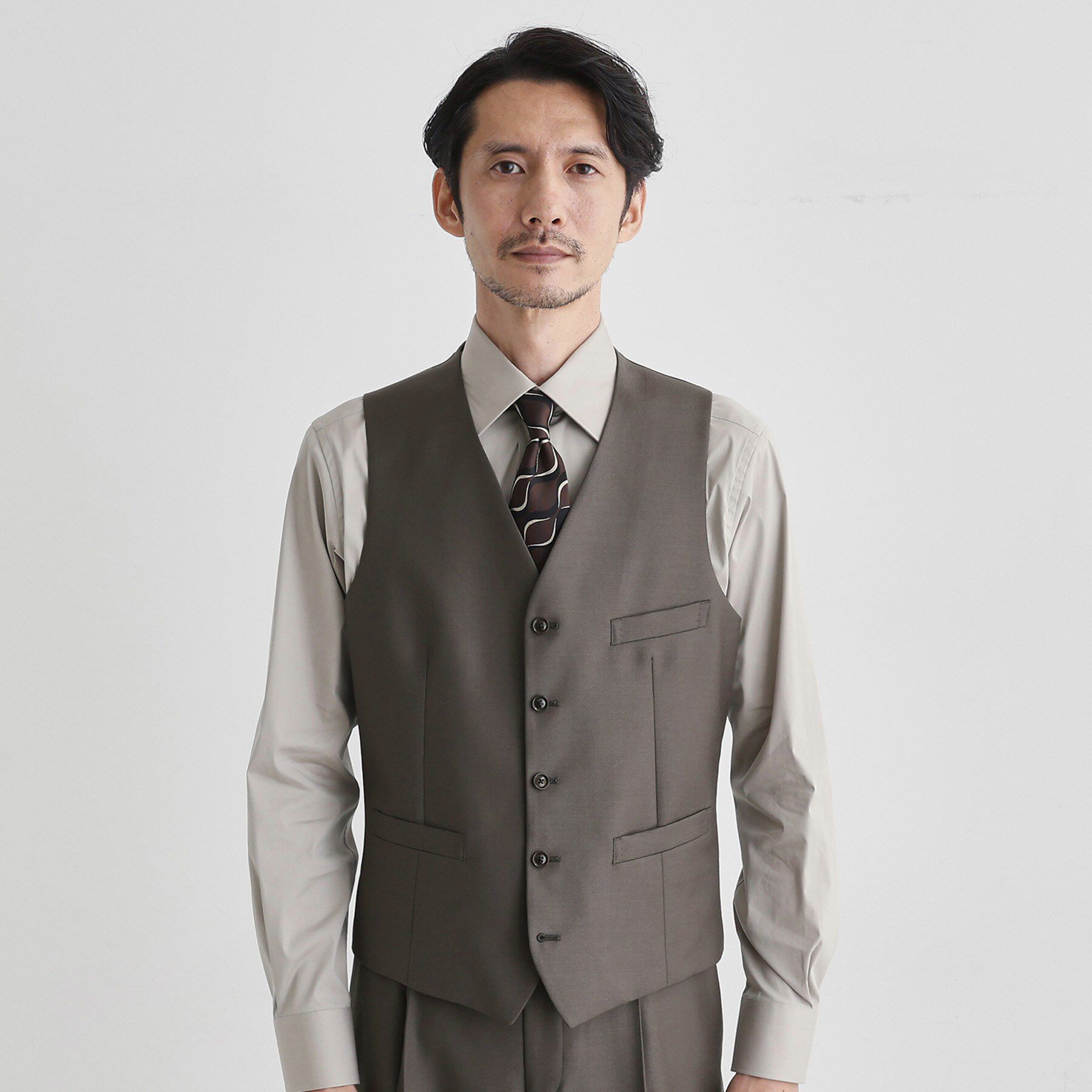 TAKEO KIKUCHI「ドーメル サージ ベスト」|スーツ|