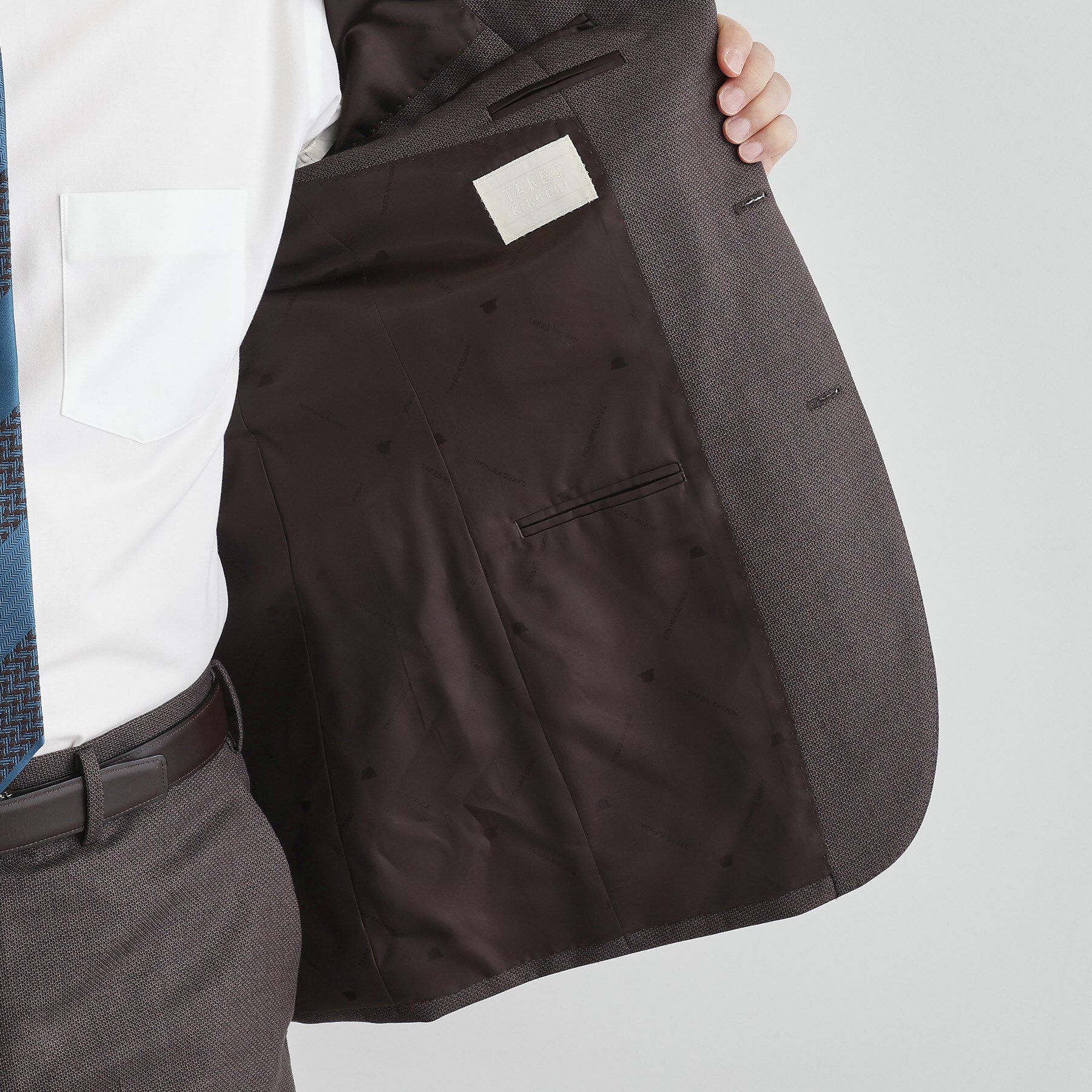 TAKEO KIKUCHI「鱗紋 スーツ」|スーツ|