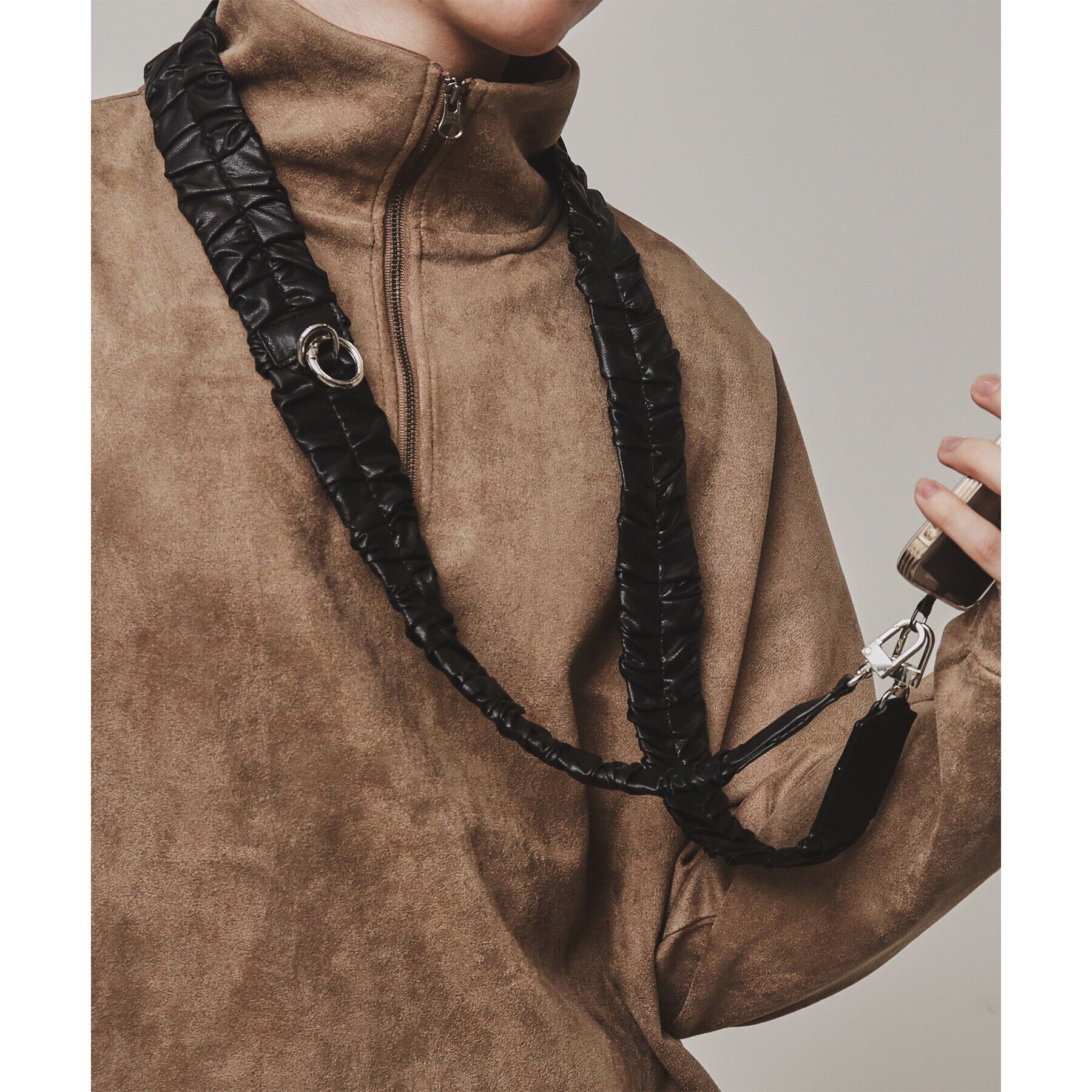 tk.TAKEO KIKUCHI「モバイルショルダーストラップ」|その他|